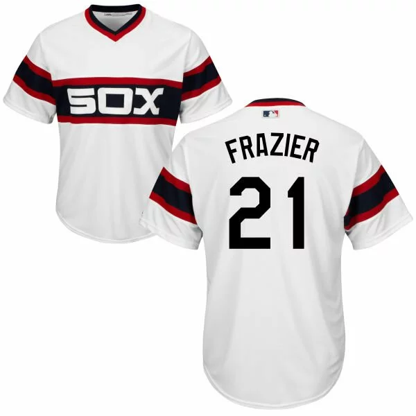 #10 Chicago White Sox Yoan Moncada Authentic Jersey: Green Youth Baseball Salute to Service6931914